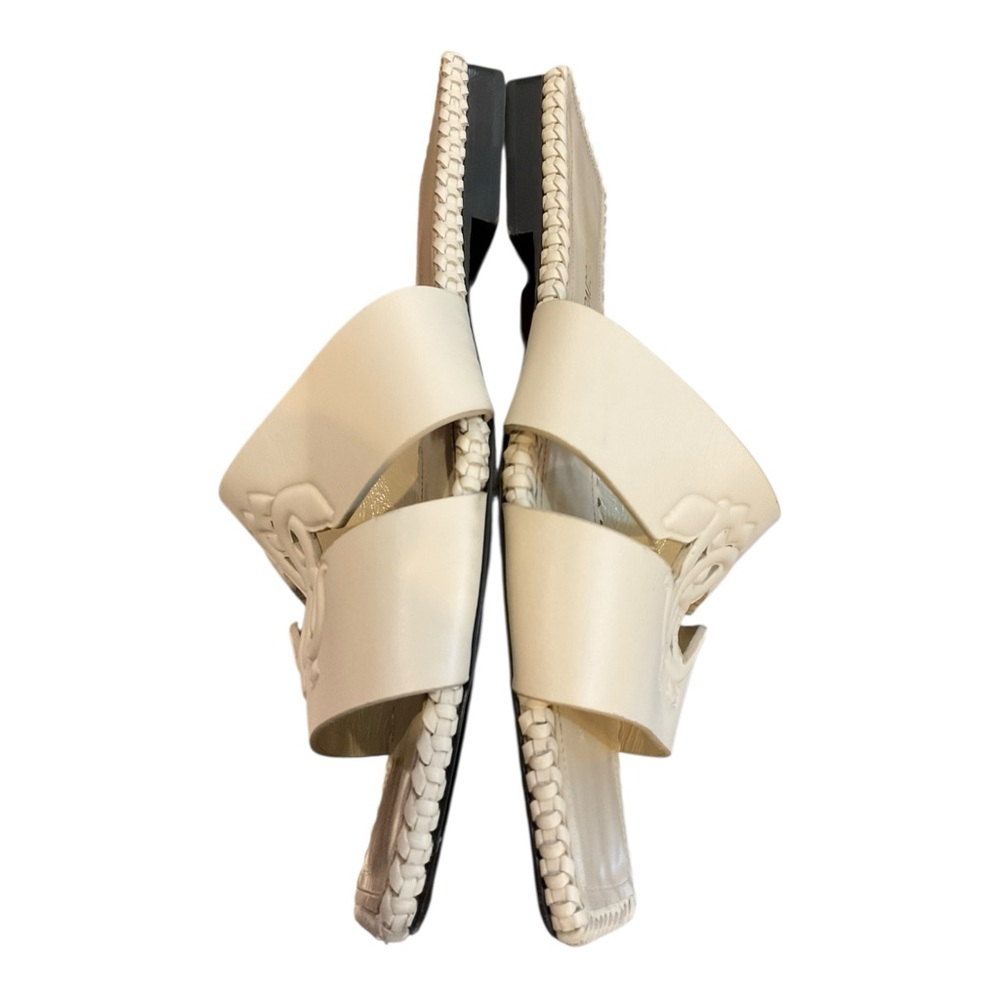 Roberto Cavalli Women’s Light Beige logo-embossed leather slides Flats Size 39 - Picture 8 of 15